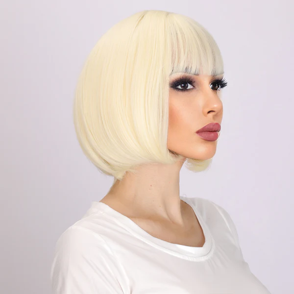 Европейские и американские девушки черная челка короткие прямые волосы бобо