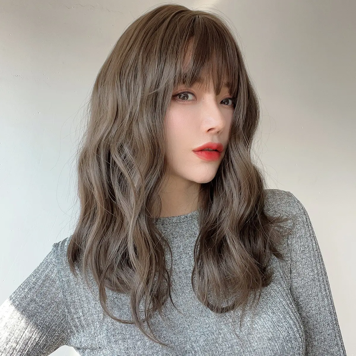 Горячая распродажа корейские модные парики черный чайный цвет волнистые вьющиеся волосы парики белые женские парики