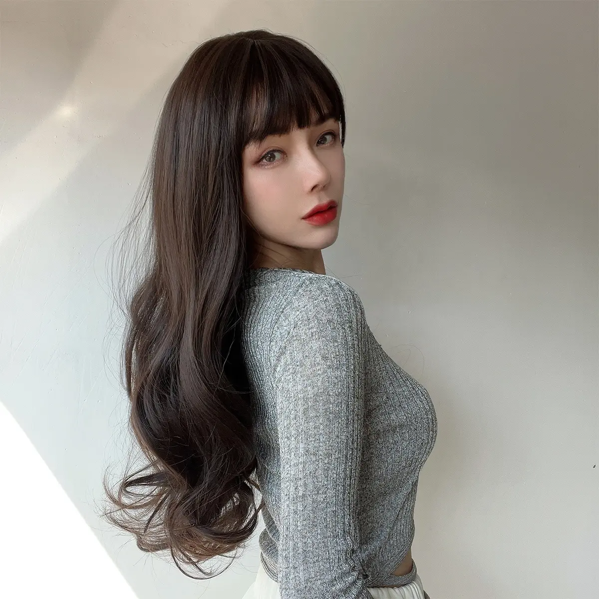 2024 Горячие продажи Европейские и американские модные парики Черные волнистые кудрявые парики Еврейские парики Женщины