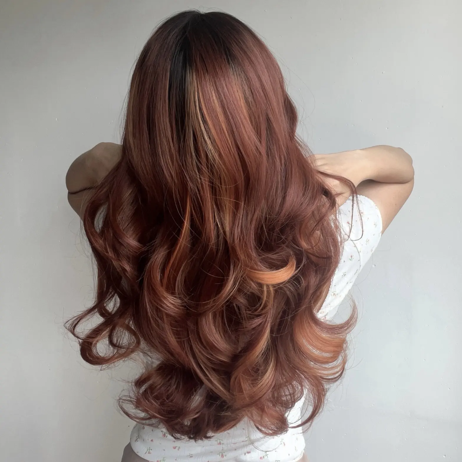 Горячая распродажа Высококачественные роскошные кружевные передние парики премиум-класса Future Fiber Синтетические женские парики с застежкой