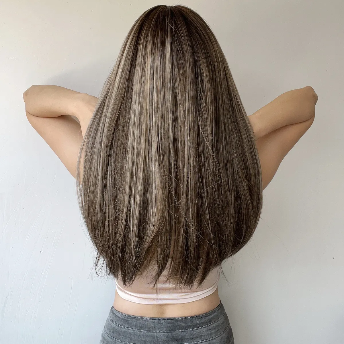 Популярная мода коричневые градиентные парики длинные прямые волосы высокотемпературные шелковые парики 613 глубоких волн спереди парики