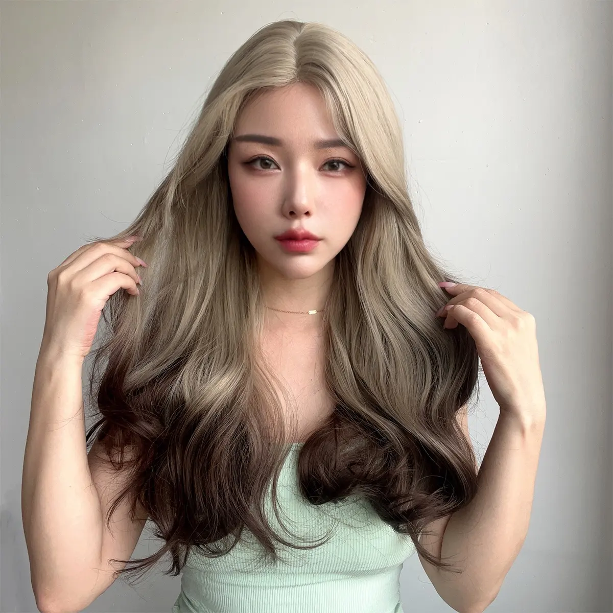 Новая технология Маленькое кружево Крючок для рук Черный Коричневый Высокая Яркость Кудрявый Высокотемпературный Шелковый Материал Химическое волокно Парик