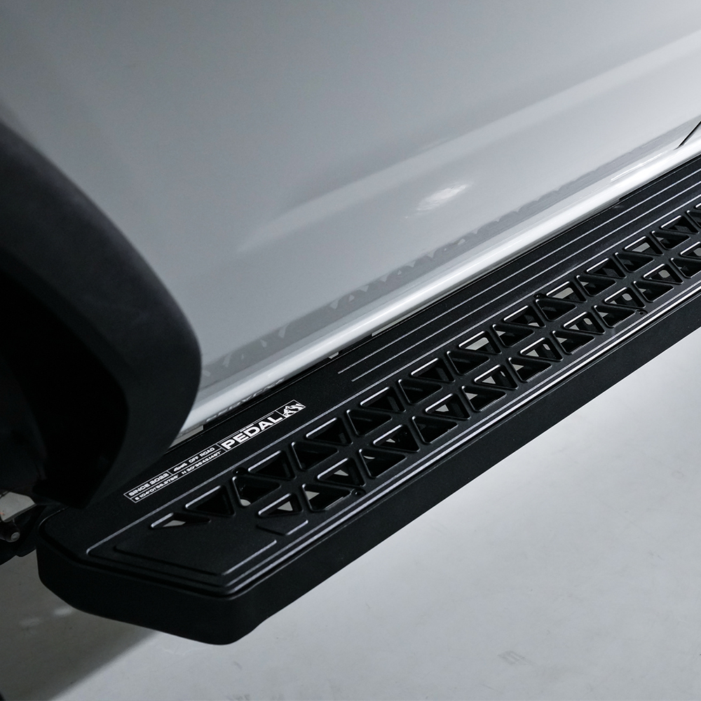 Truck Running Boards for Ford Bronco 2021 2022 2023 2024 2025 w/ w/o Rock Rails, Side Steps Bars Sliders - 1 Pair - JUSNDESIGN