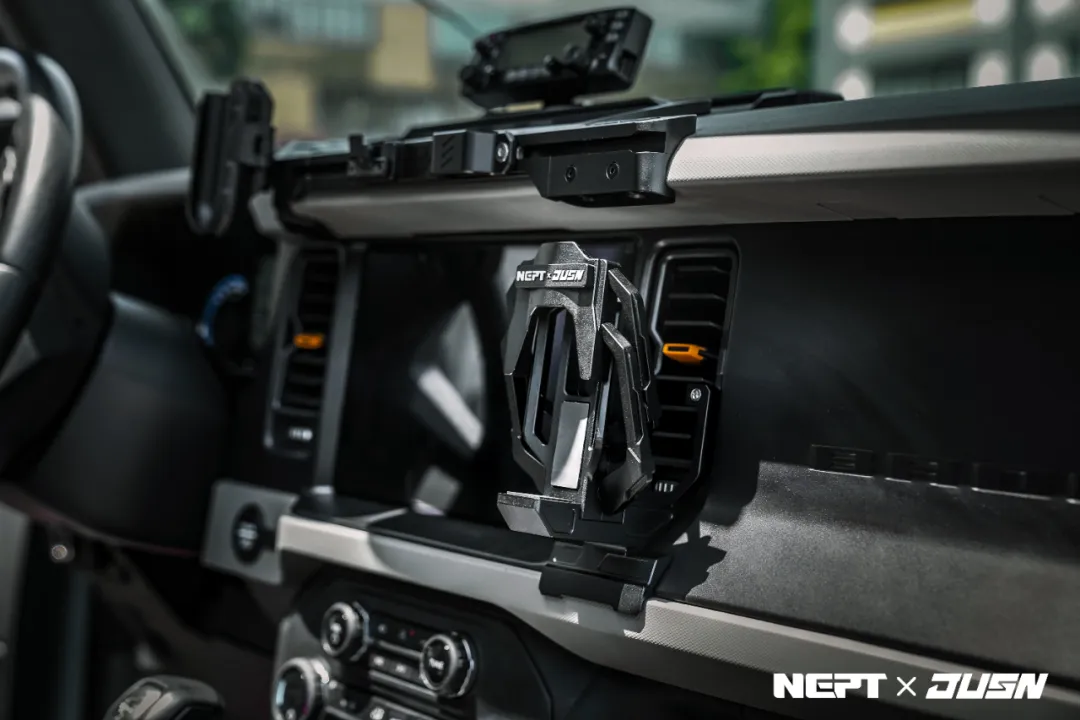 Ford Bronco Mechanical AC Cup Holder - JUSNDESIGN