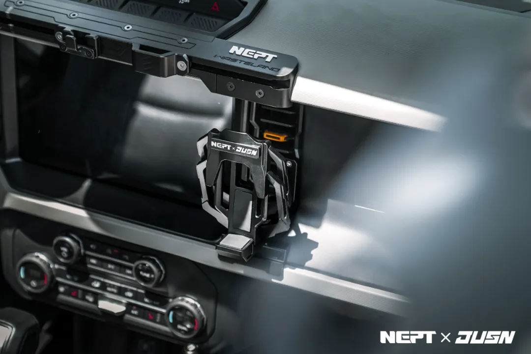 Ford Bronco Mechanical AC Cup Holder - JUSNDESIGN