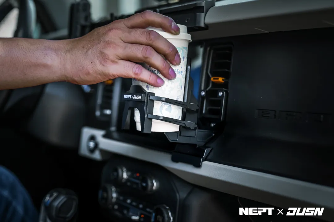 Ford Bronco Mechanical AC Cup Holder - JUSNDESIGN