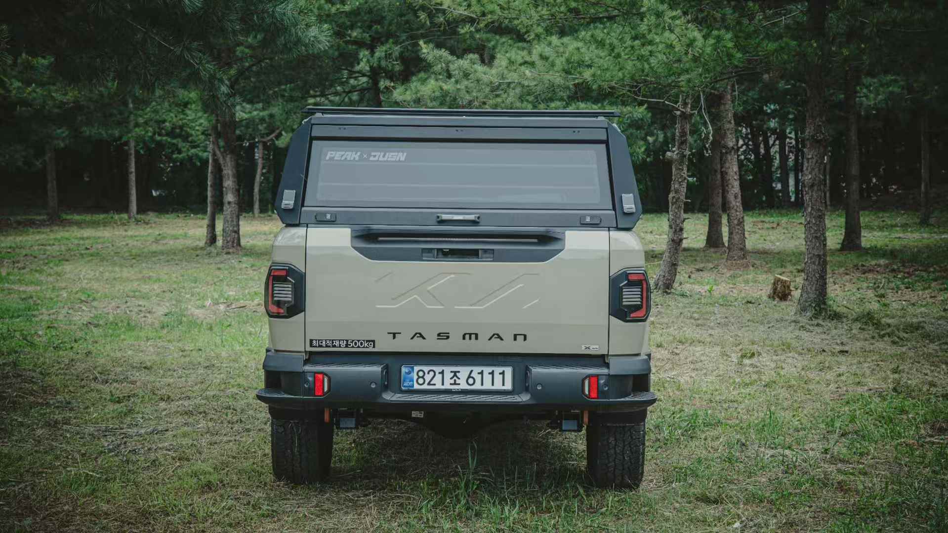 2025 KIA Tasman Cap UTE Pickup Truck Canopy - JUSNDESIGN