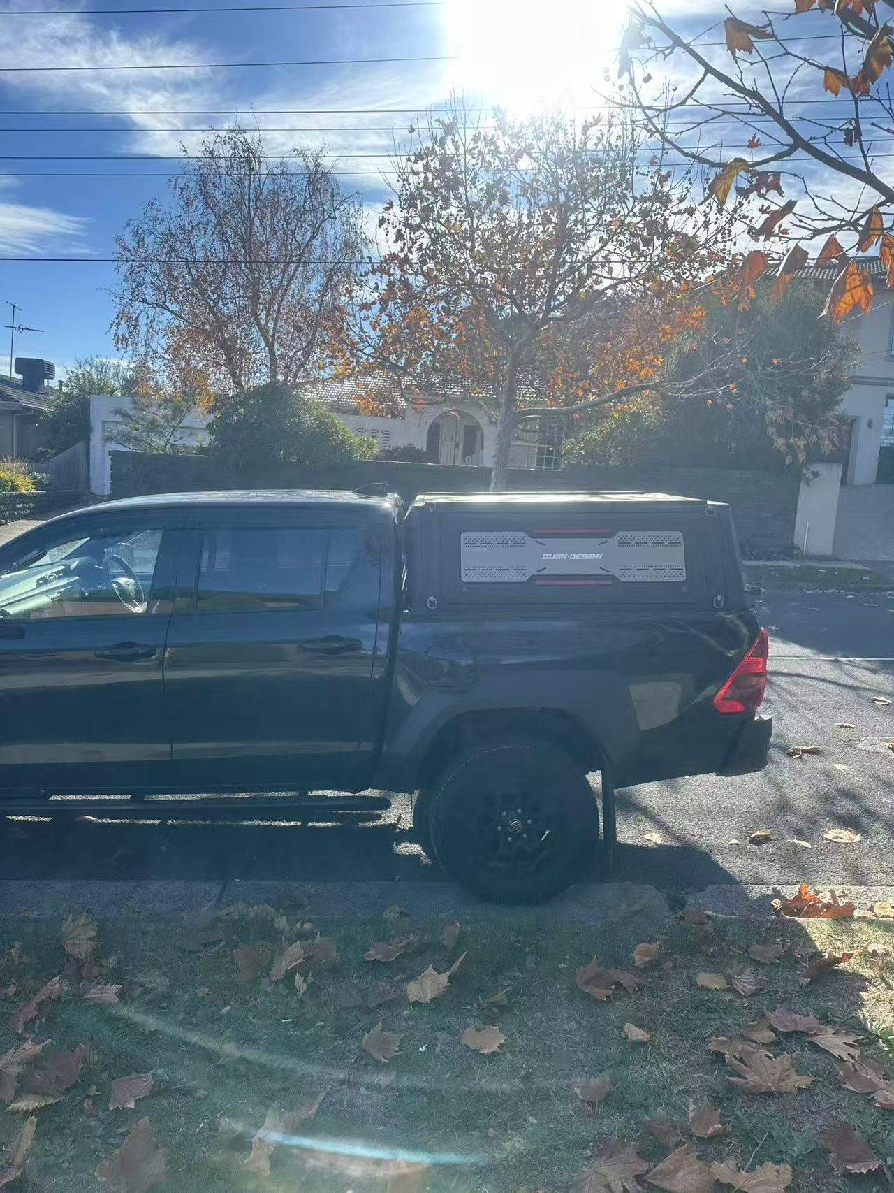 Toyota Hilux Canopy Truck Bed with Top Bar Aluminium Cap Topper Wholesale Price - JUSNDESIGN