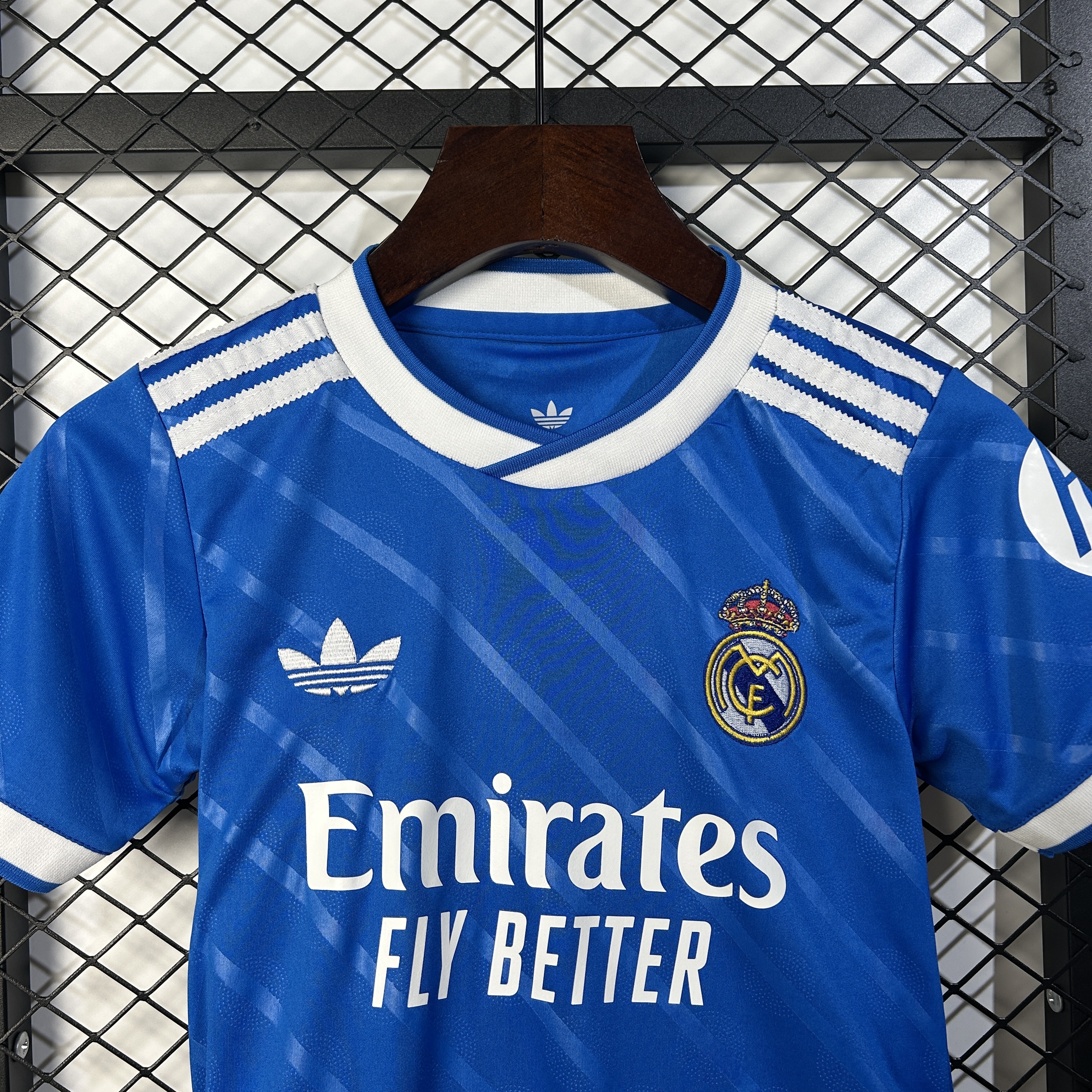 2025-26 kids Real Madrid  size 16-28