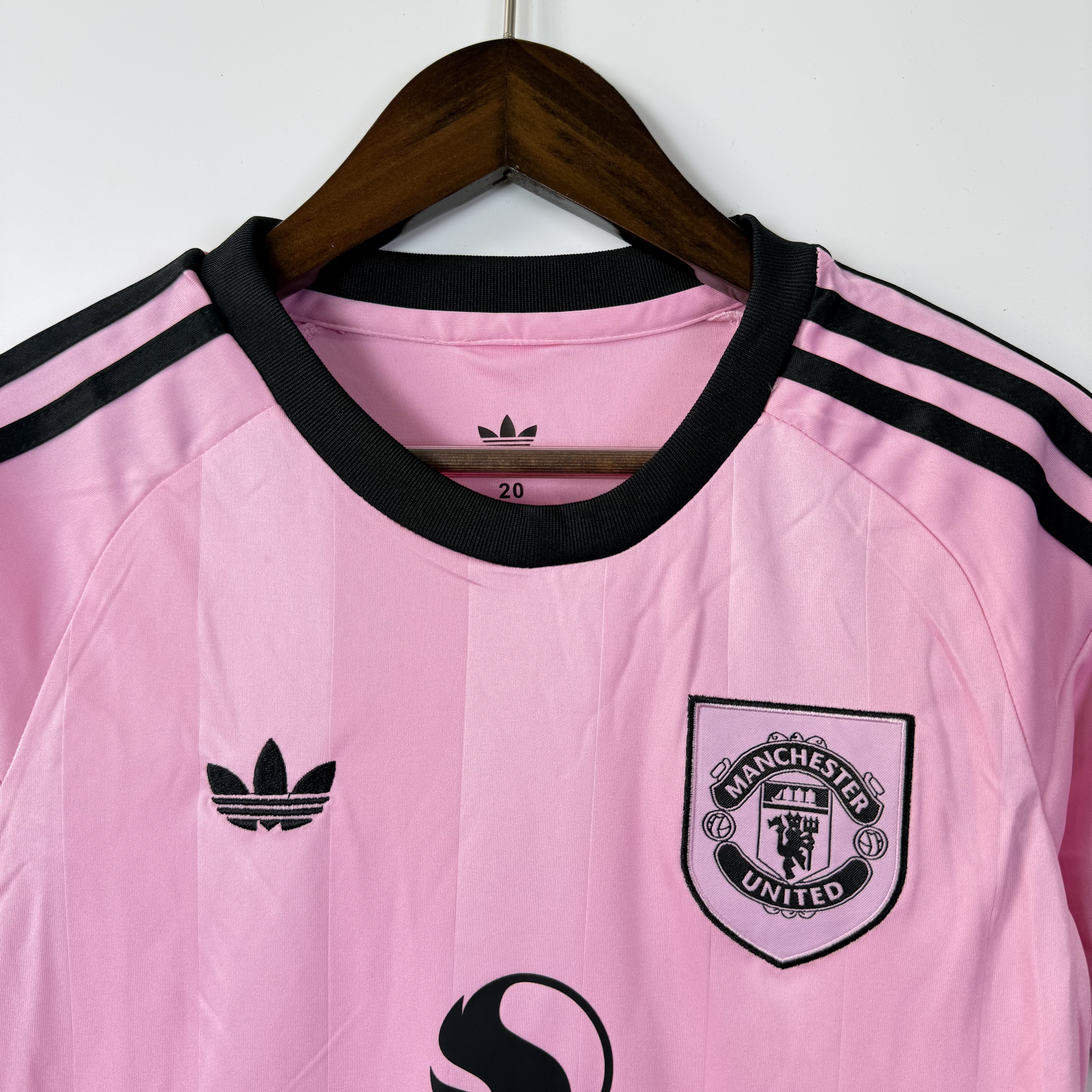 2025-26 kids Manchester United goalkeeper 16-28