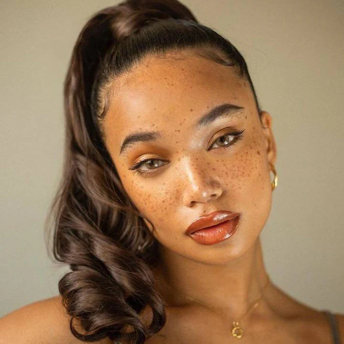 Polar Light Brown Color Contact Lenses