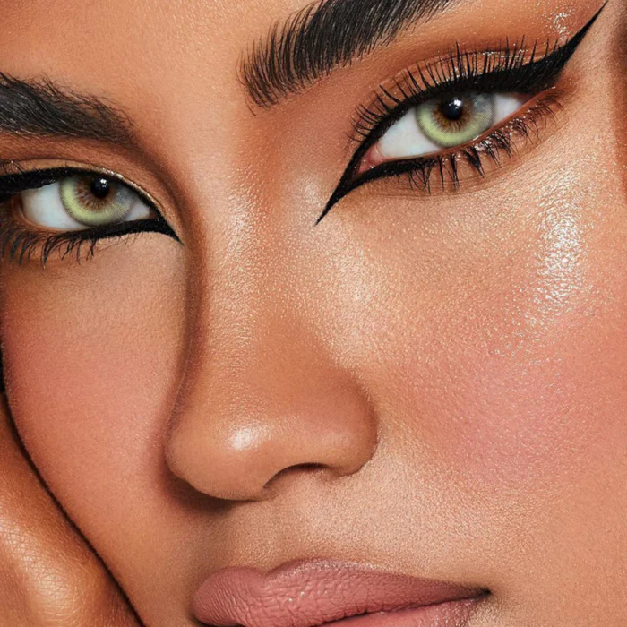 Girl Tears Brown Color Contact Lenses