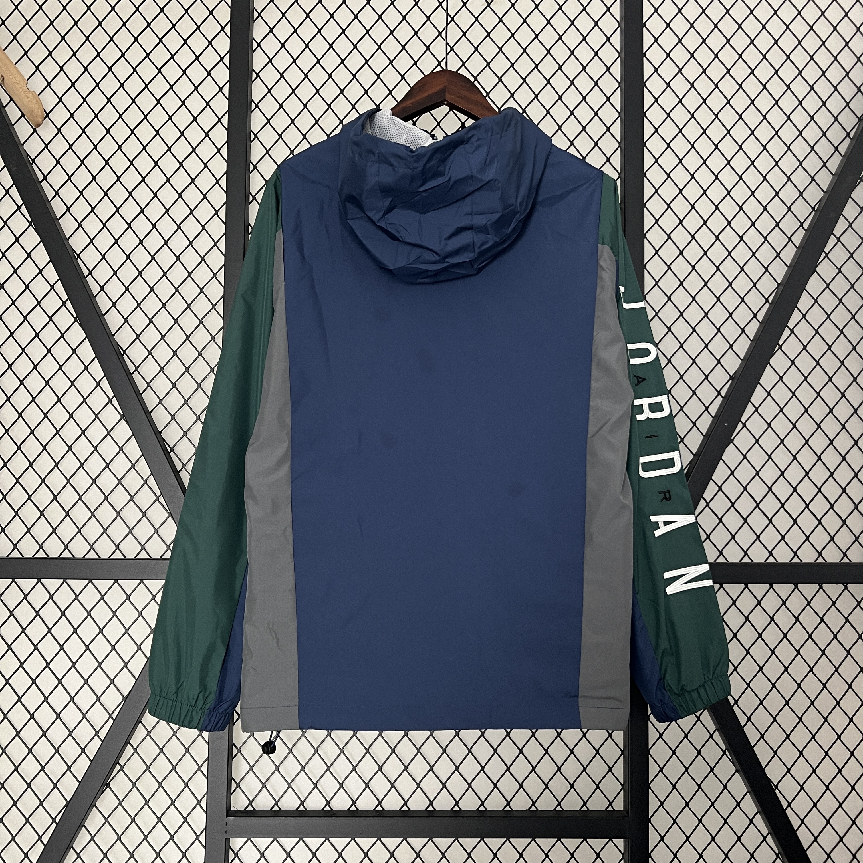 2024 new windbreaker