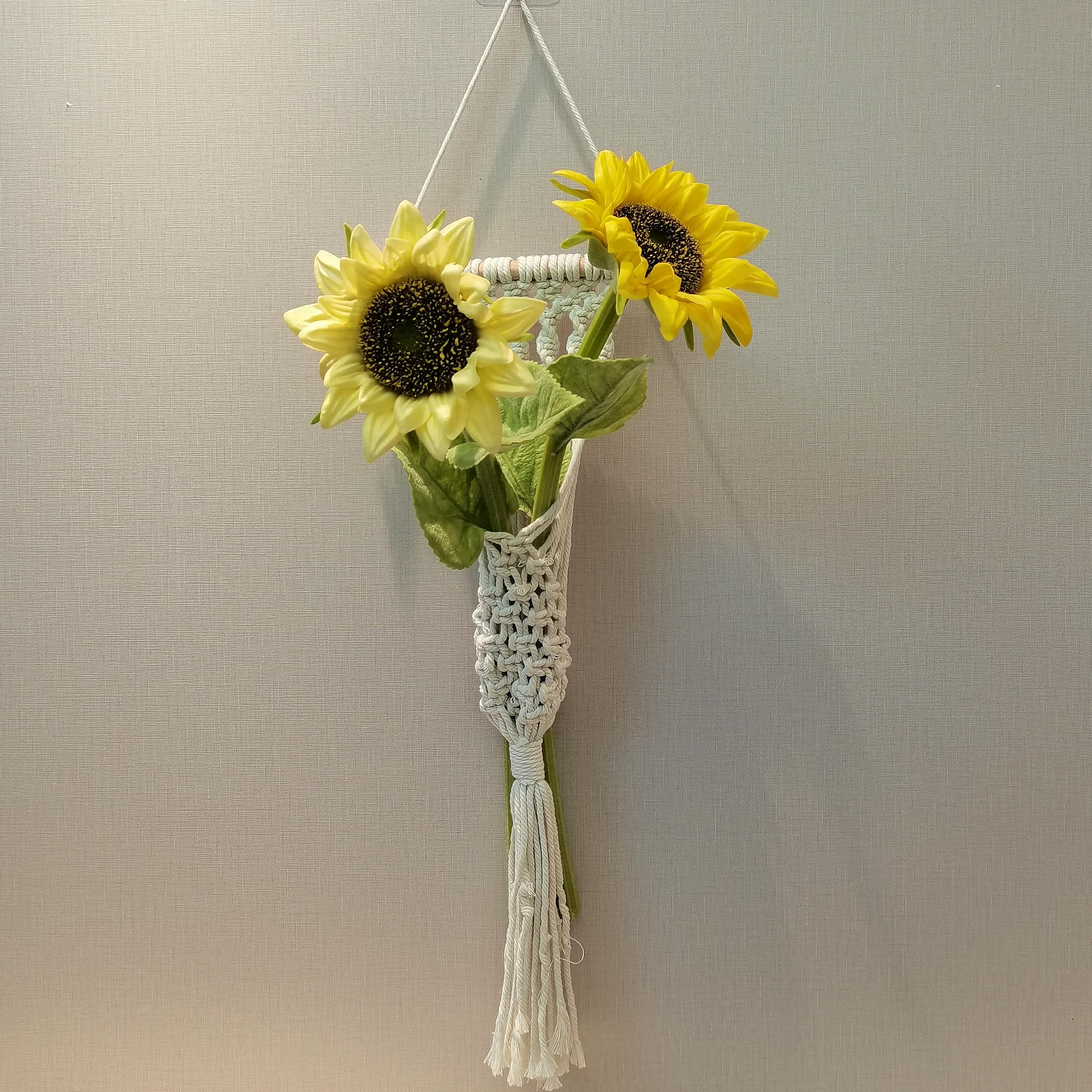 Artificial Flowers & Plants