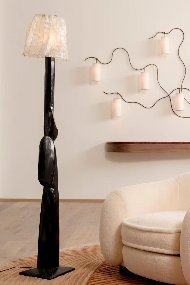floor lamp
