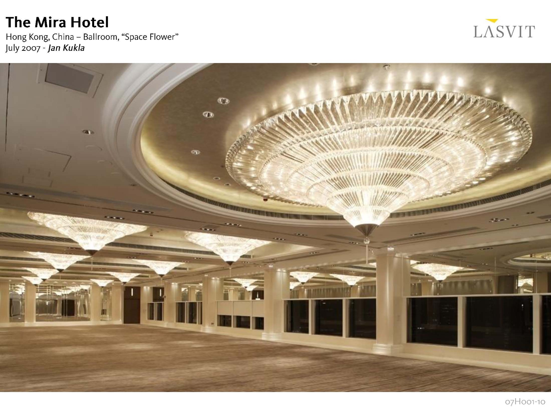 Customized lighting fixtures for banquet halls