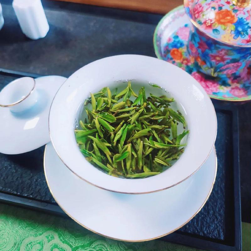What Chinese Teas Pair Best with Food? - Tea-X