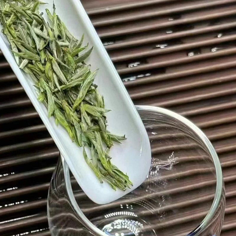 Supreme Grade Huangshan Maofeng Early Spring Young Buds Green Tea, 100g, Anhui China - Tea-X