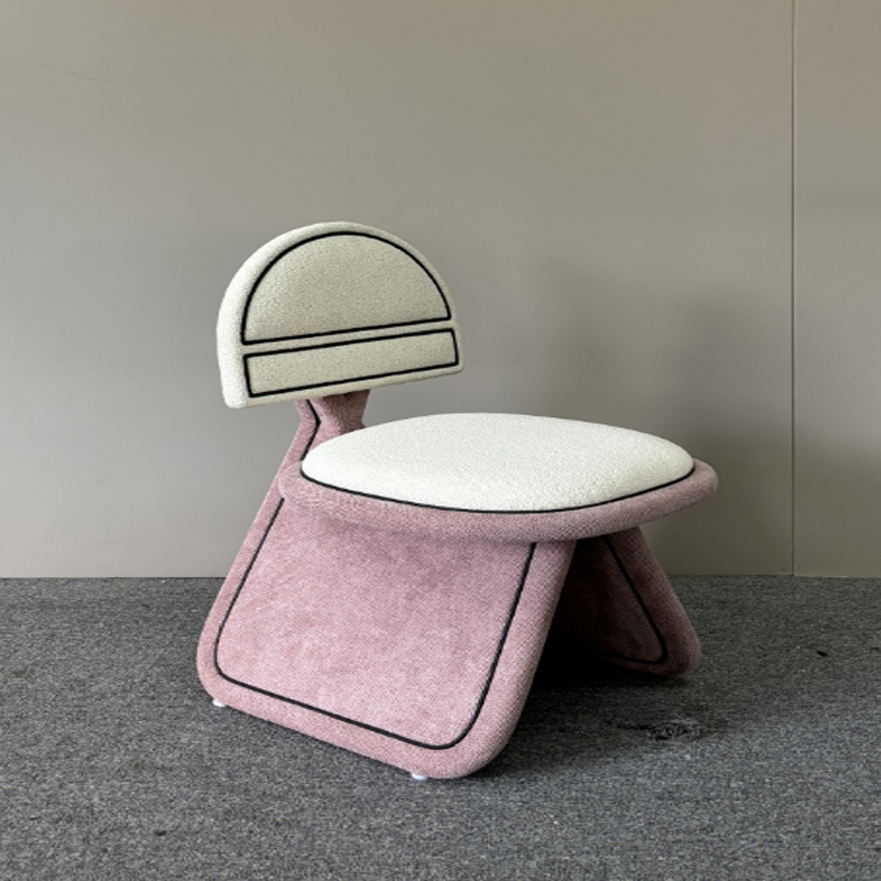 Chair 08