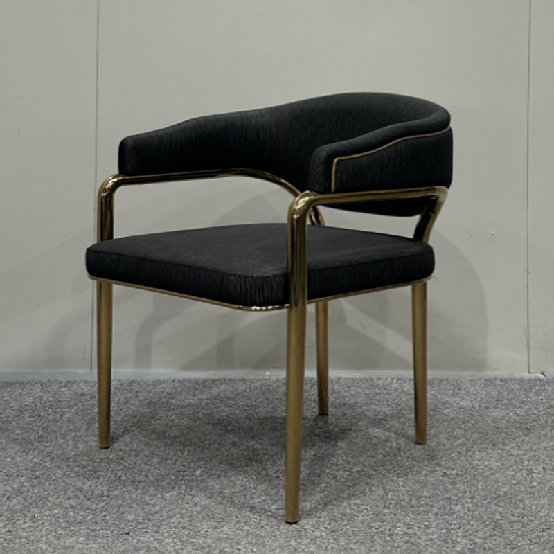 Chair 06