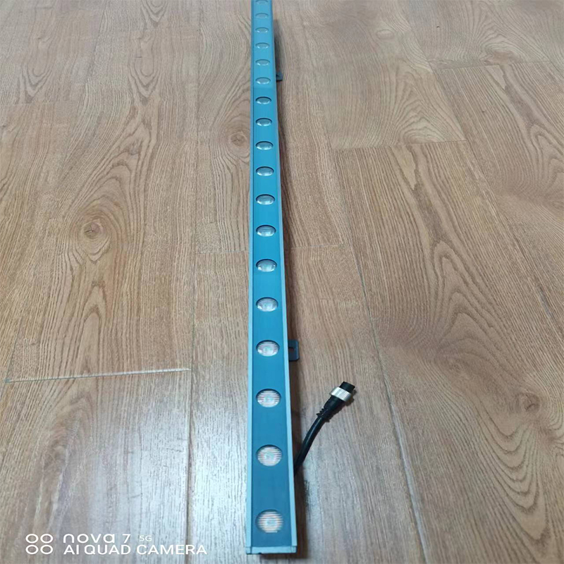 Wall washer light