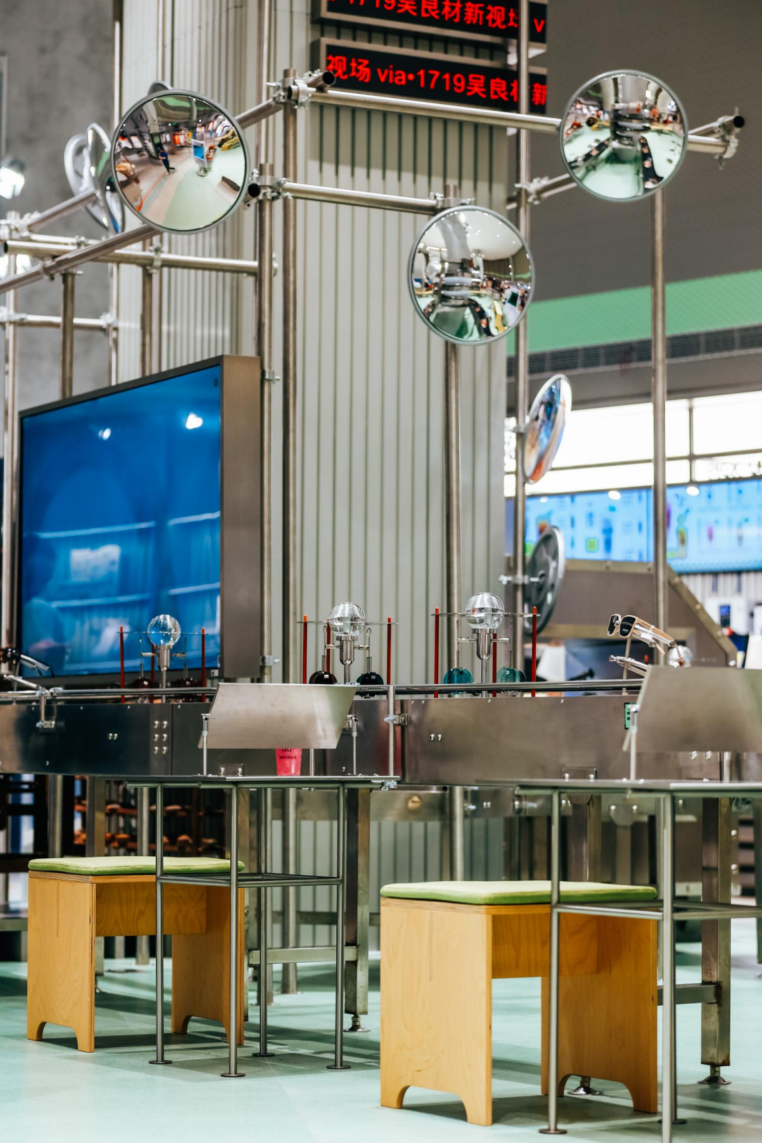 Mortise and tenon structure waterproof flannelette Marine board soft covered section stool