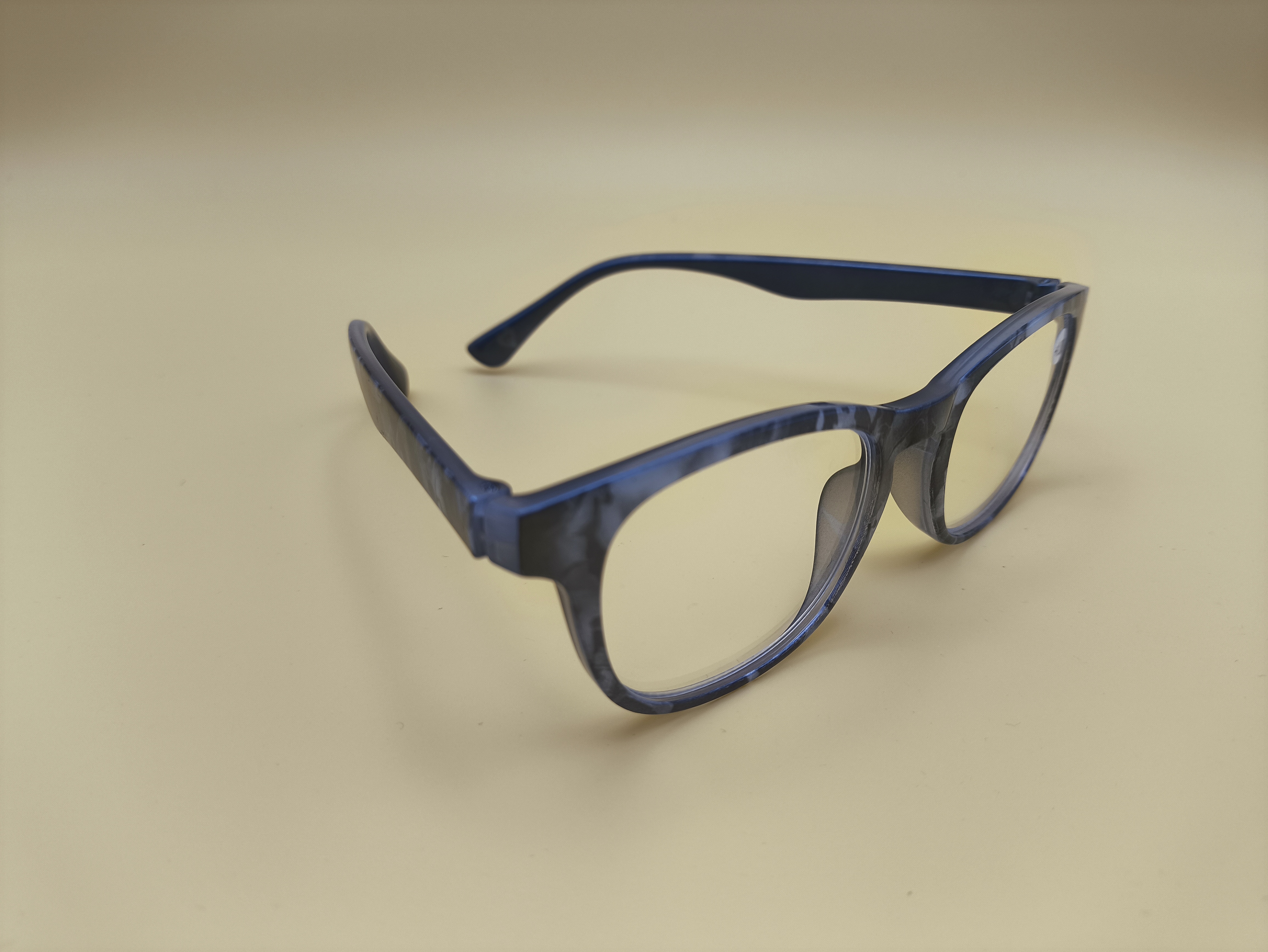 2024 Custom Logo Fashionable Slim Reading Glasses for Women Comfortable Adjustable PC Black Clear Frames Factory OEM Accepted