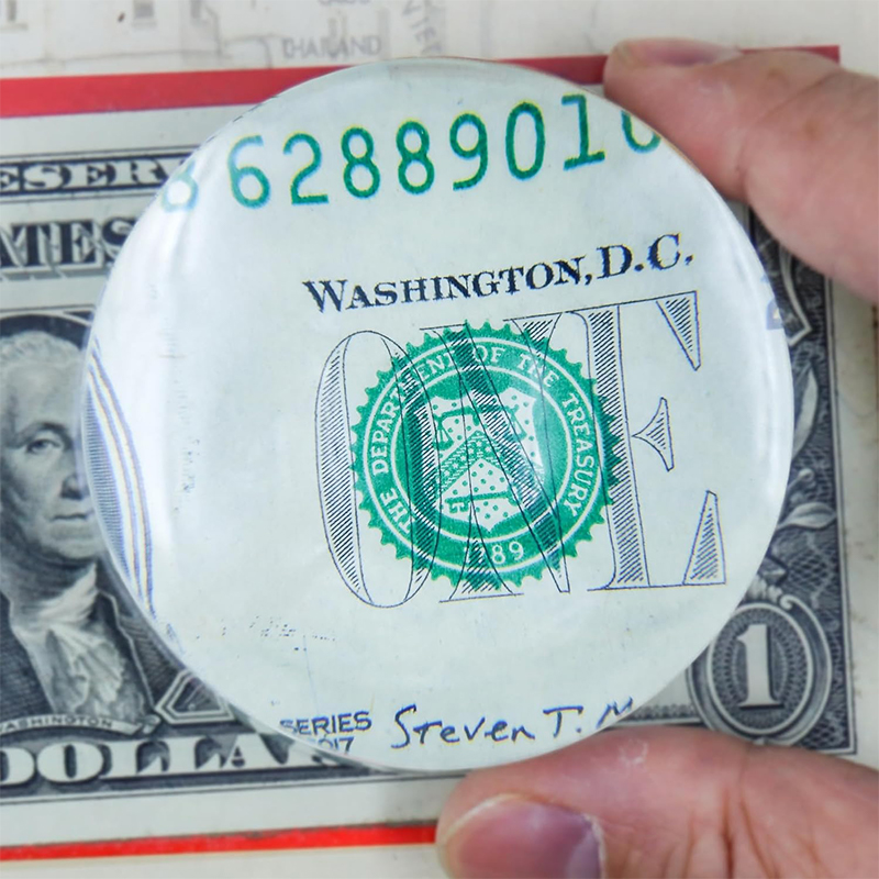 Dandelion 6X Dome/Paperweight Magnifier w/Pouch Table Magnifying