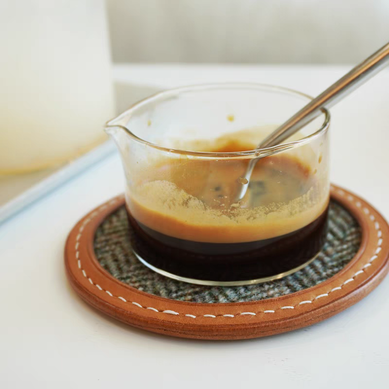 Leather and woven fabric coffee mat