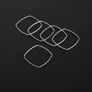 Customized seal ring for clocks and watches