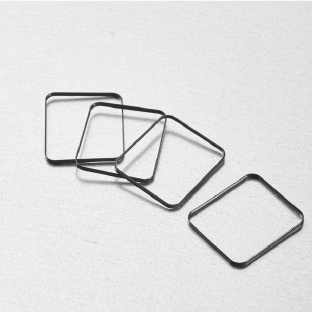 Customized seal ring for clocks and watches