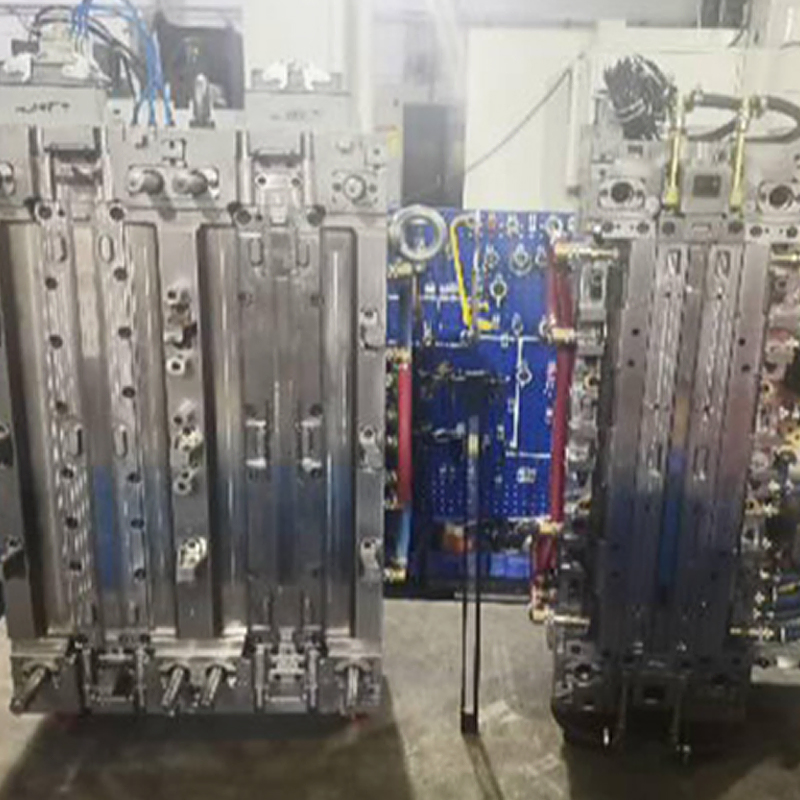 Washing machine display window bi-colour mould