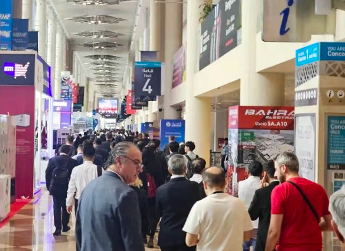 Shining at the 2025 Dubai Power & Energy Exhibition to Co-Create a Green Energy Blueprint