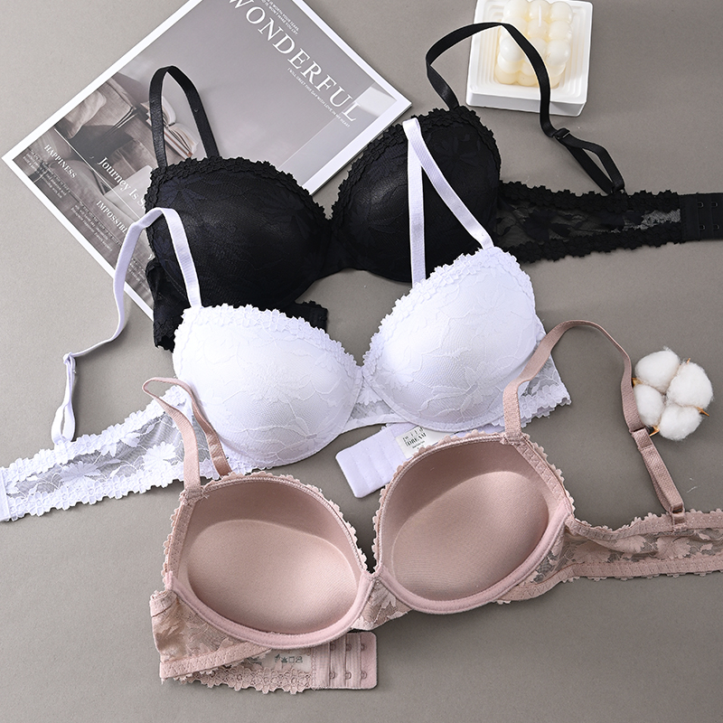 Women's specific comfortable bra