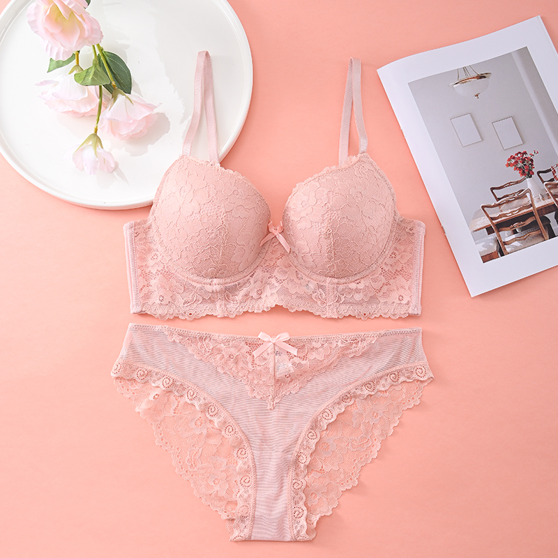 Sexy pink lace bra set