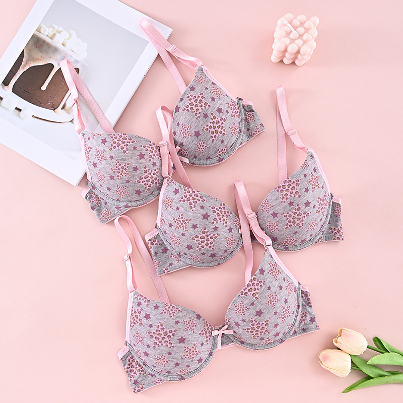 ‌Seductive Pink Lace Bralette with Adjustable Straps