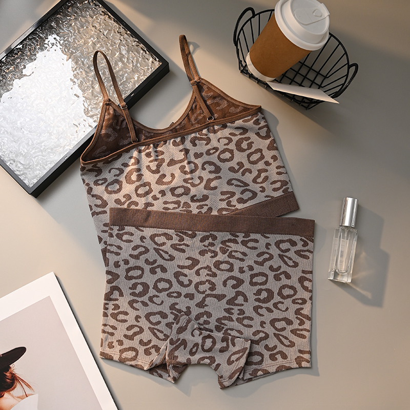 ‌Leopard Print Sexy Lingerie Set - Strappy Design, High - Quality Fabric, Perfect for Nightwear & Intimate Moments