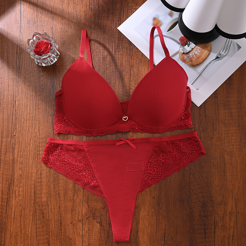 Sexy and enticing red lace bra set