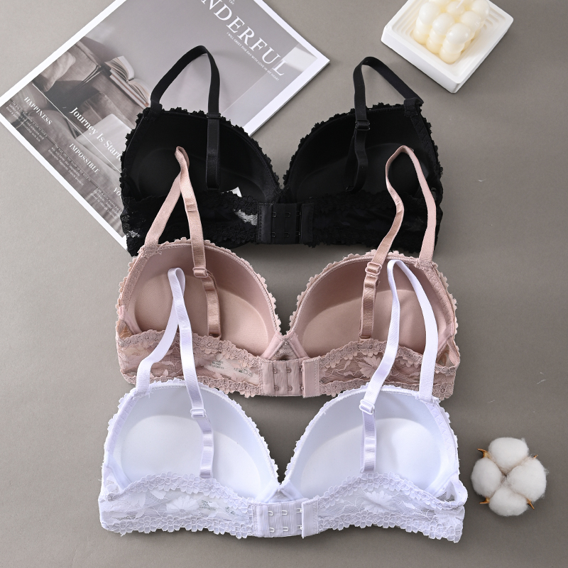 Women's specific comfortable bra