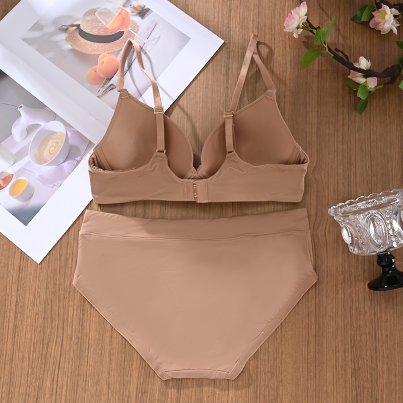 Breathable and comfortable coffee colored lace bra set