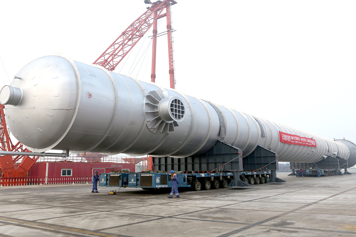 Ethylene tower of ethylene unit in Fujian Gulei Refining and Chemical Integration Project