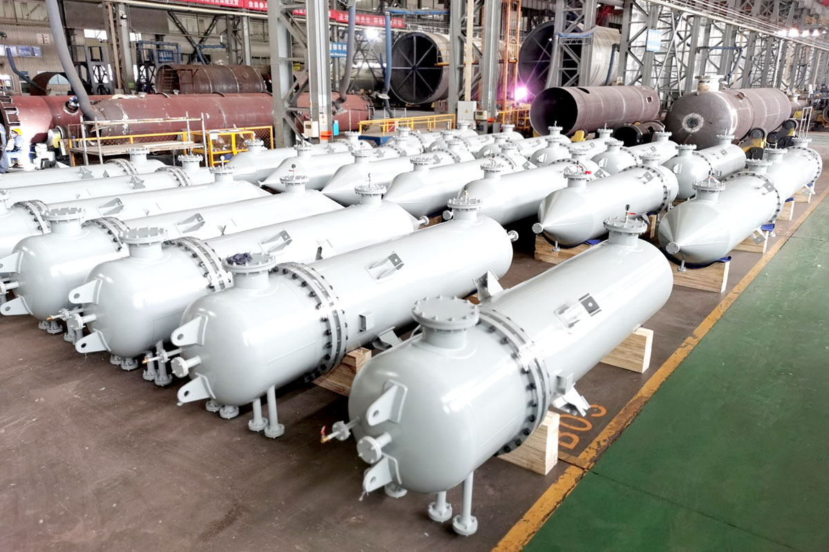 Hydrogen silane gas filter