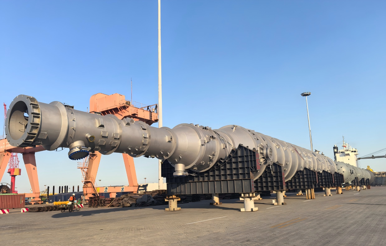 High-pressure propane dehydrogenator