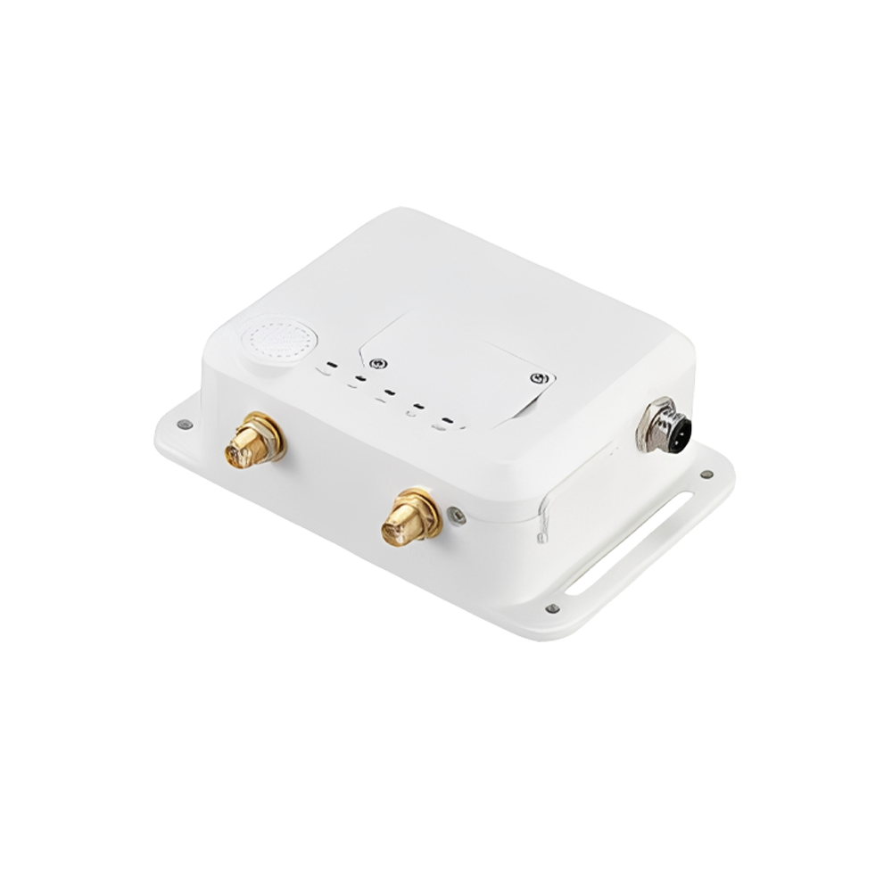 High-Precision Vehicle Positioning Terminal