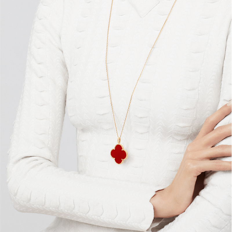 Magic Alhambra long necklace, 1 motif