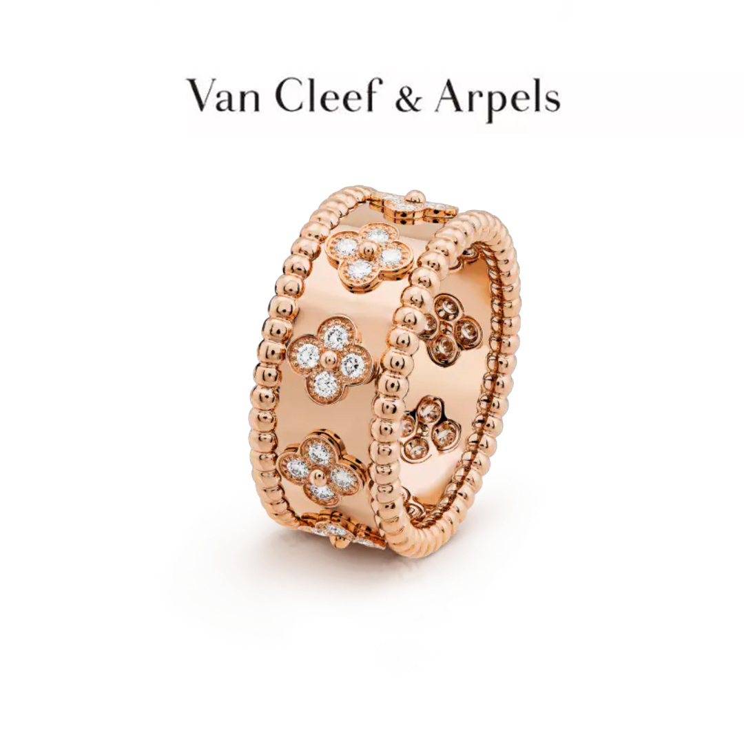 Perlée clovers ring