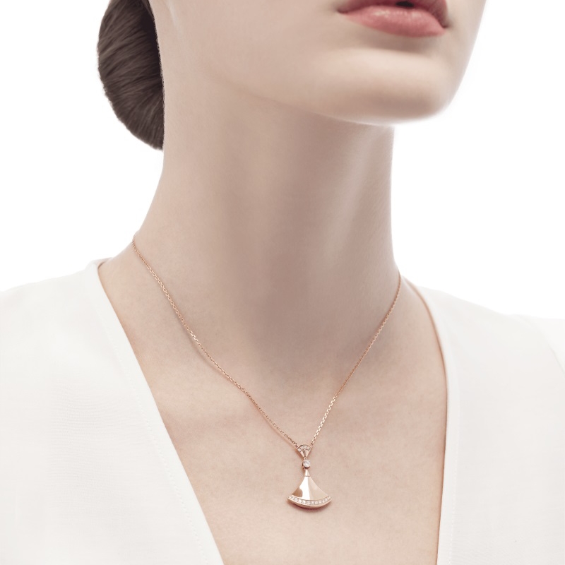 DIVAS’ DREAM NECKLACE