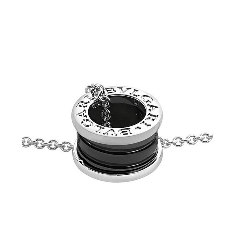 B.zero1 pendant necklace in 18 kt gold with matte black ceramic