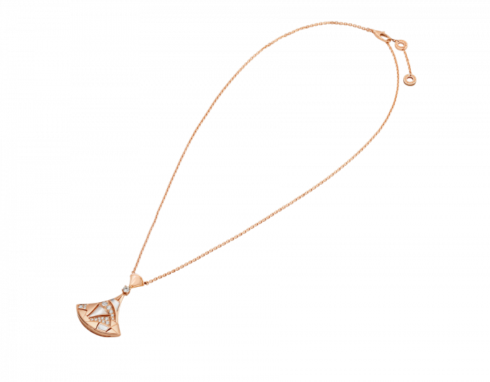 DIVAS' DREAM Necklace