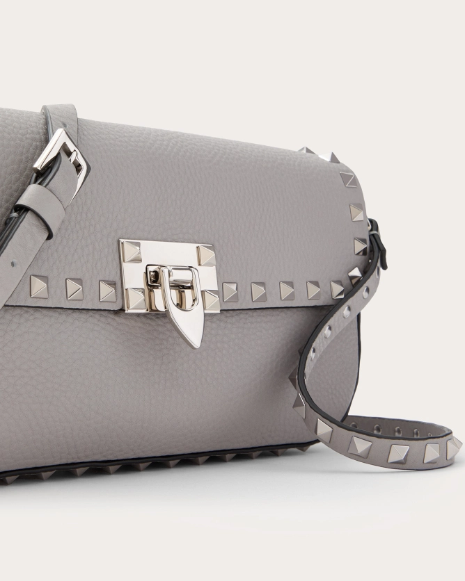 ROCKSTUD Grained Calfskin Bag (Gray, Black)